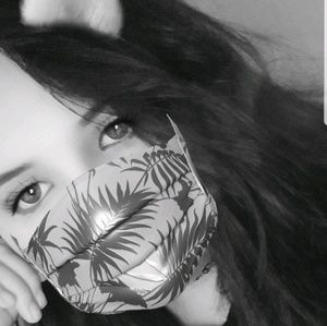 Meet your Posher, Tabitha